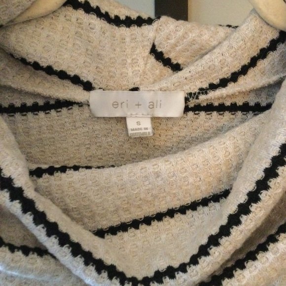 Anthropologie Sweater - Picture 4 of 4